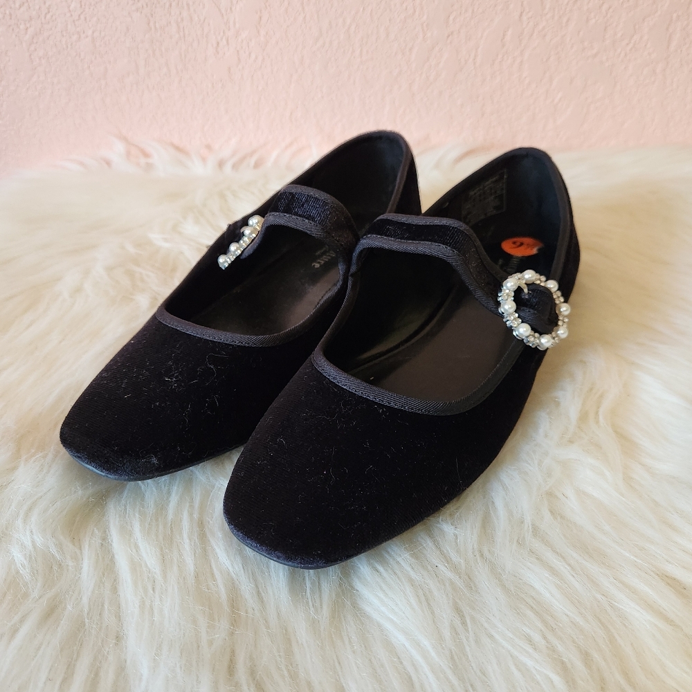 Juicy Couture Bijoux Black Velvet Pearl Square Toe Mary Jane Ballet Flat Shoes